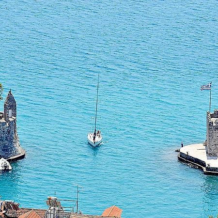Nafpaktos-Luxury Suite מראה חיצוני תמונה